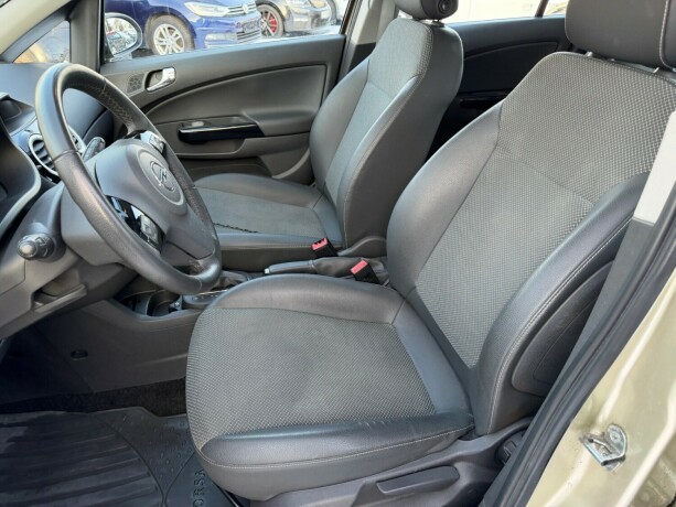 opel-corsa-bensin-2010-big-11