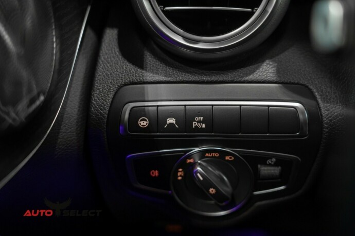 mercedes-benz-c-klasse-elektrisitetbensin-2020-big-33