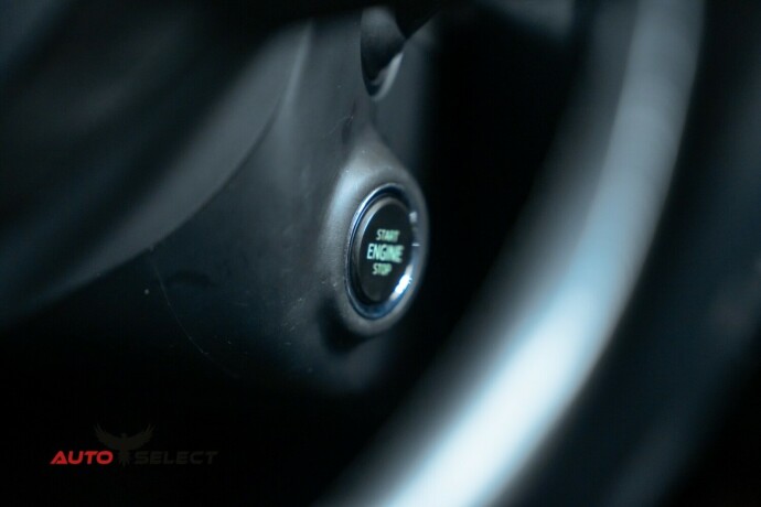 skoda-octavia-scout-diesel-2015-big-26