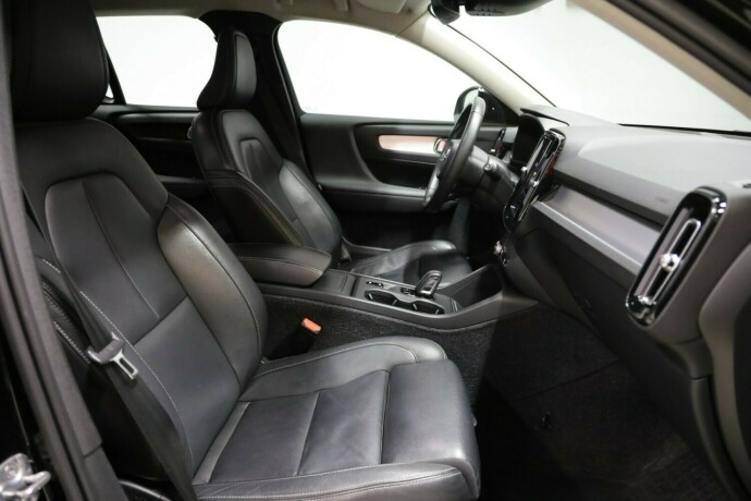 volvo-xc-40-diesel-2018-big-8