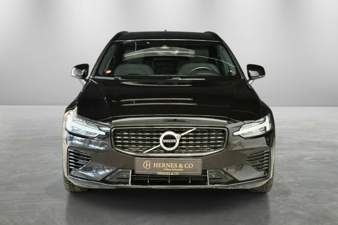 volvo-v60-elektrisitetbensin-2022-big-2