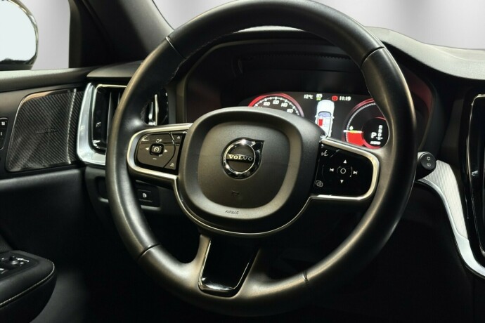 volvo-v60-elektrisitetbensin-2022-big-16