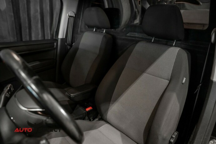 volkswagen-caddy-maxi-diesel-2017-big-17