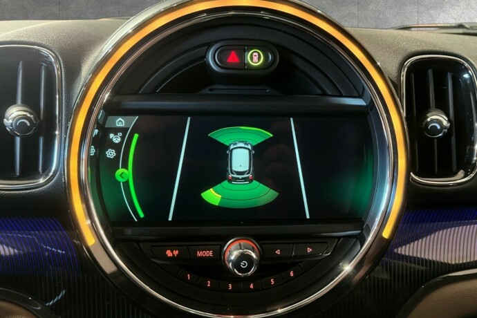 mini-countryman-elektrisitetbensin-2017-big-19