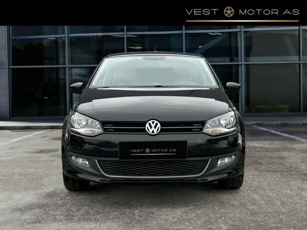 volkswagen-polo-bensin-2013-big-1