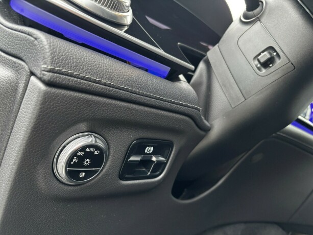 mercedes-benz-eqs-suv-elektrisitet-2023-big-13