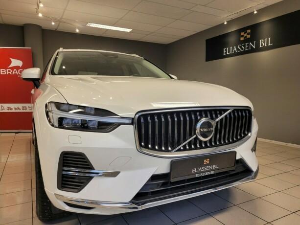 volvo-xc-60-elektrisitetbensin-2022-big-11