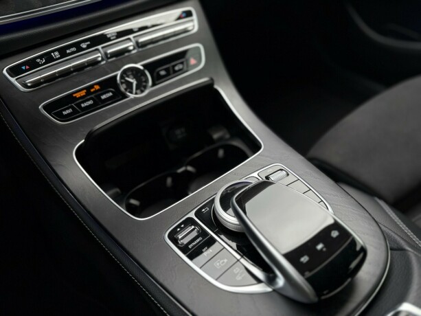 mercedes-benz-e-klasse-plug-in-petrol-2018-big-20