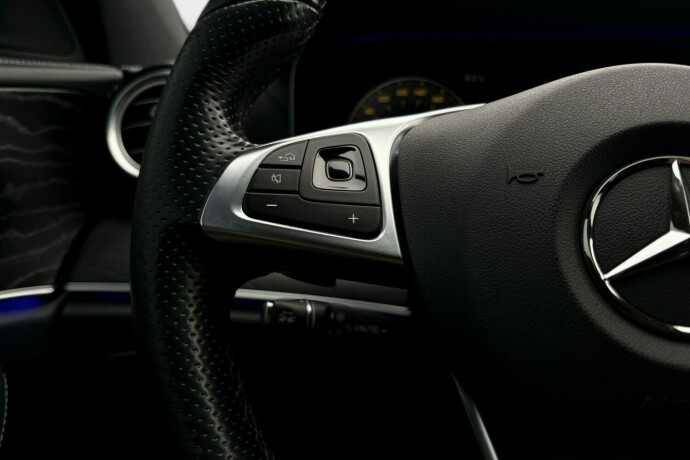 mercedes-benz-e-klasse-plug-in-petrol-2018-big-16