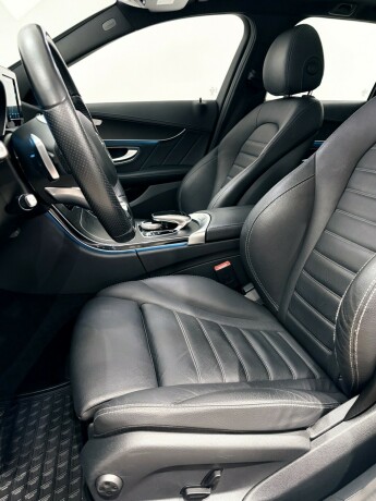 mercedes-benz-c-klasse-elektrisitetbensin-2017-big-5