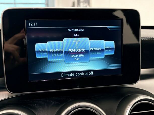 mercedes-benz-c-klasse-elektrisitetbensin-2017-big-20