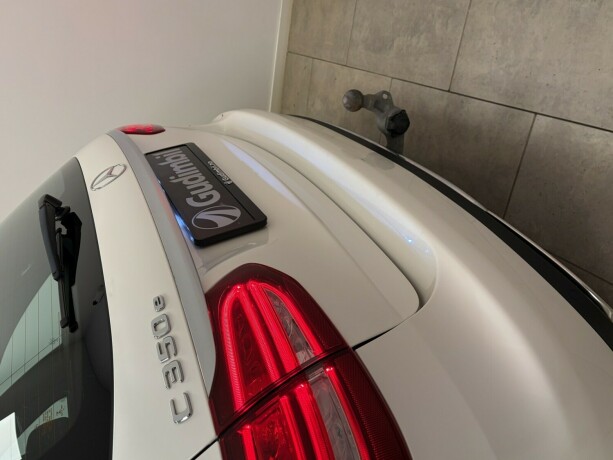 mercedes-benz-c-klasse-elektrisitetbensin-2017-big-24