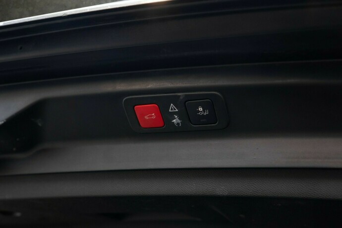 peugeot-5008-diesel-2020-big-28