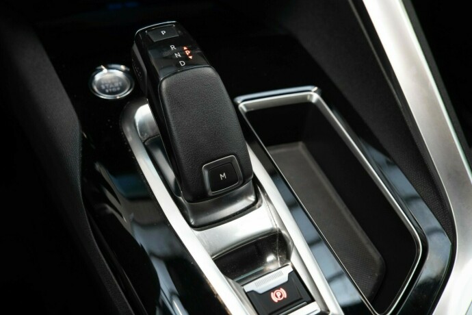 peugeot-5008-diesel-2020-big-36