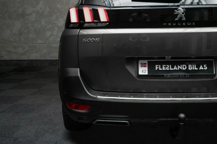 peugeot-5008-diesel-2020-big-8