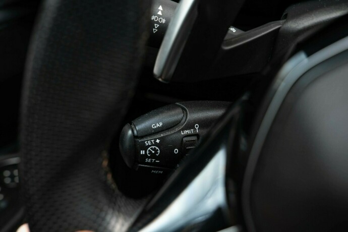 peugeot-5008-diesel-2020-big-33