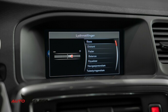 volvo-v60-elektrisitetdiesel-2017-big-40