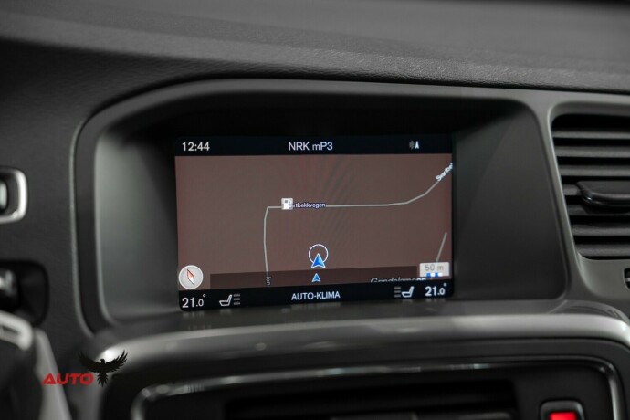 volvo-v60-elektrisitetdiesel-2017-big-35