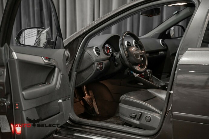 audi-a3-bensin-2008-big-20