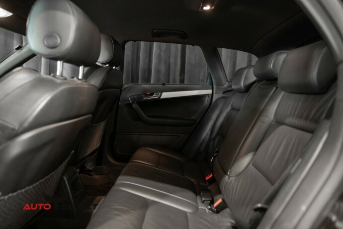 audi-a3-bensin-2008-big-15