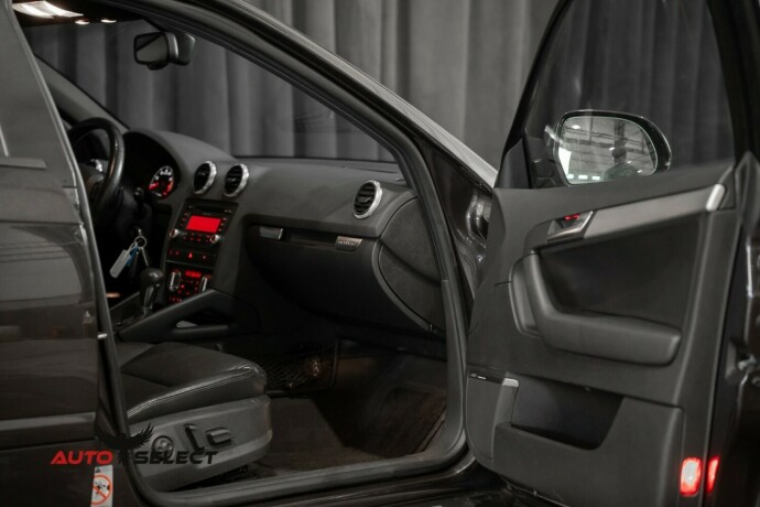 audi-a3-bensin-2008-big-17