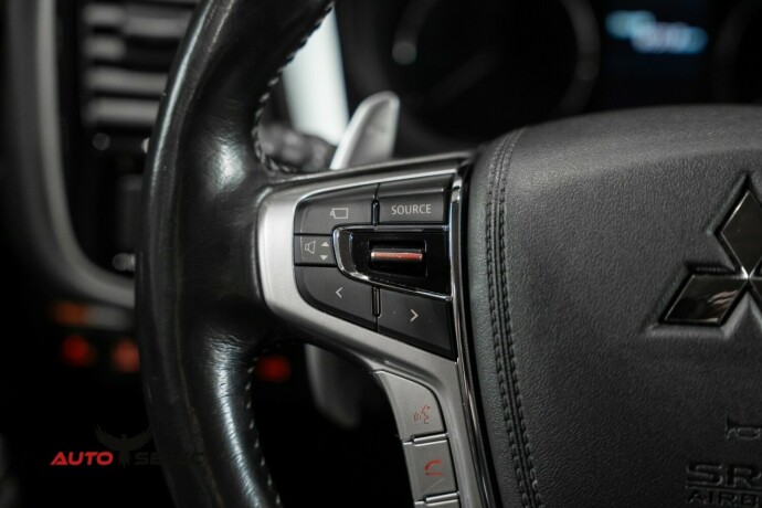 mitsubishi-outlander-elektrisitetbensin-2018-big-27