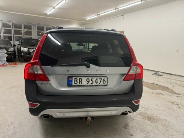 volvo-xc-70-diesel-2010-big-3