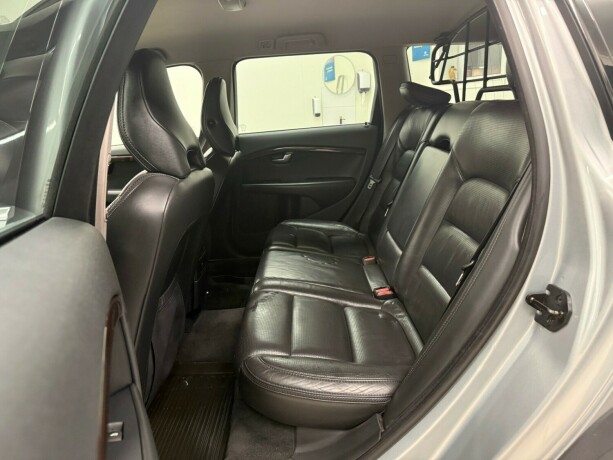 volvo-xc-70-diesel-2010-big-17