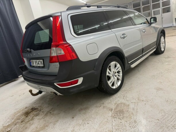 volvo-xc-70-diesel-2010-big-4