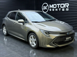 Toyota | Corolla | Elektrisitet+bensin | 2022