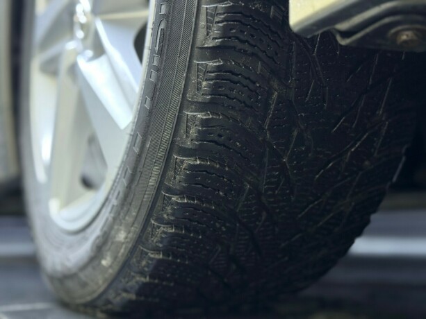 toyota-corolla-elektrisitetbensin-2022-big-8