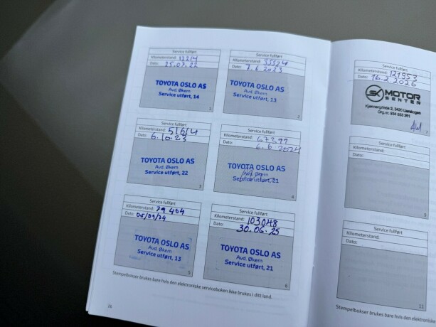 toyota-corolla-elektrisitetbensin-2022-big-36