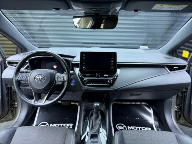 toyota-corolla-elektrisitetbensin-2022-big-9