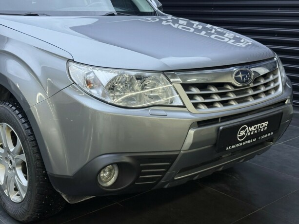 subaru-forester-bensin-2011-big-2