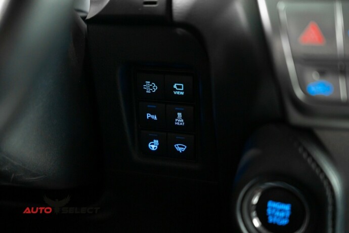 toyota-land-cruiser-diesel-2019-big-37