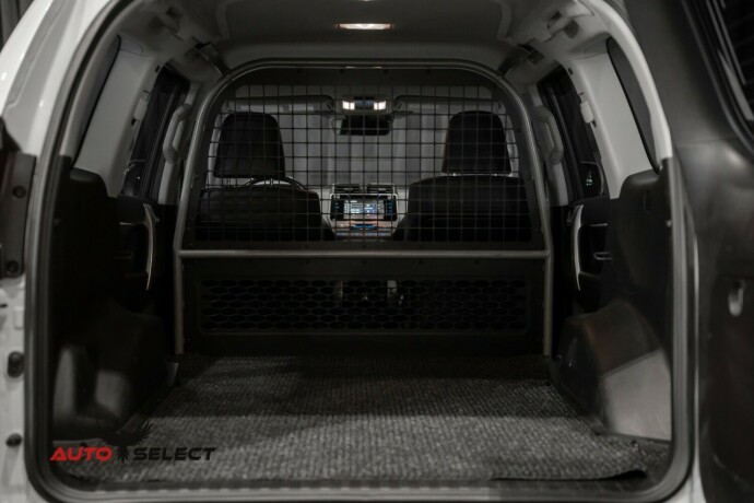 toyota-land-cruiser-diesel-2019-big-11