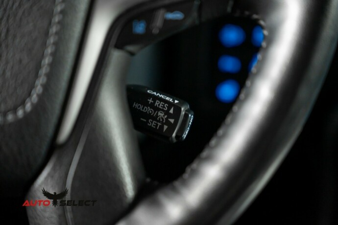 toyota-land-cruiser-diesel-2019-big-36