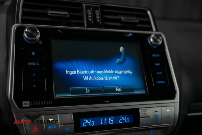 toyota-land-cruiser-diesel-2019-big-47