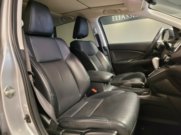 honda-cr-v-bensin-2016-big-13