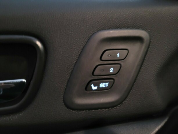 honda-cr-v-bensin-2016-big-23