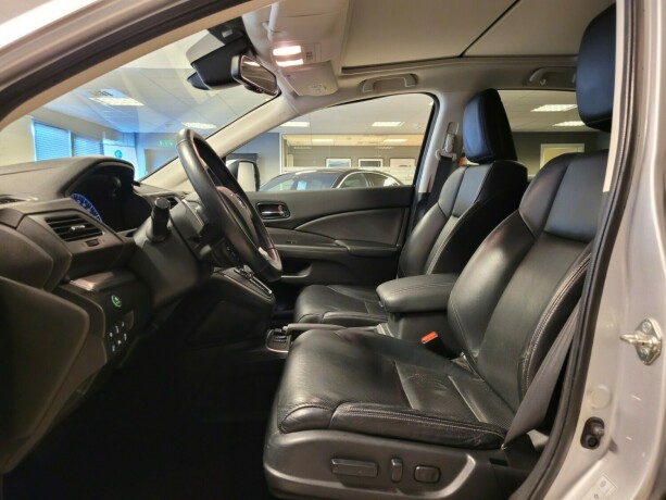 honda-cr-v-bensin-2016-big-20