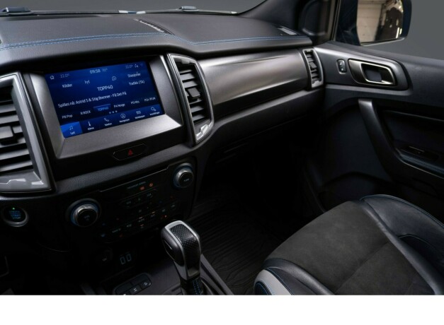 ford-ranger-raptor-diesel-2021-big-18