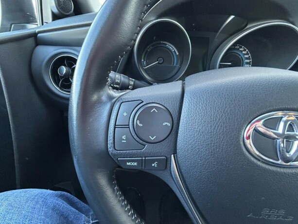 toyota-auris-elektrisitetbensin-2018-big-18