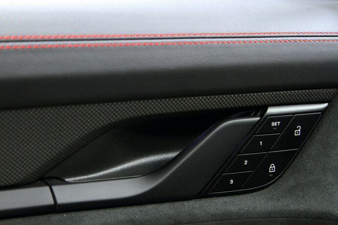 porsche-taycan-sport-turismo-elektrisitet-2023-big-25