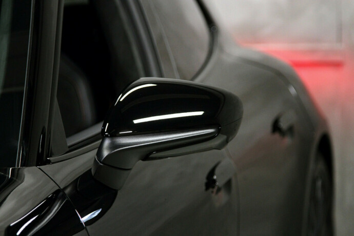 porsche-taycan-sport-turismo-elektrisitet-2023-big-30