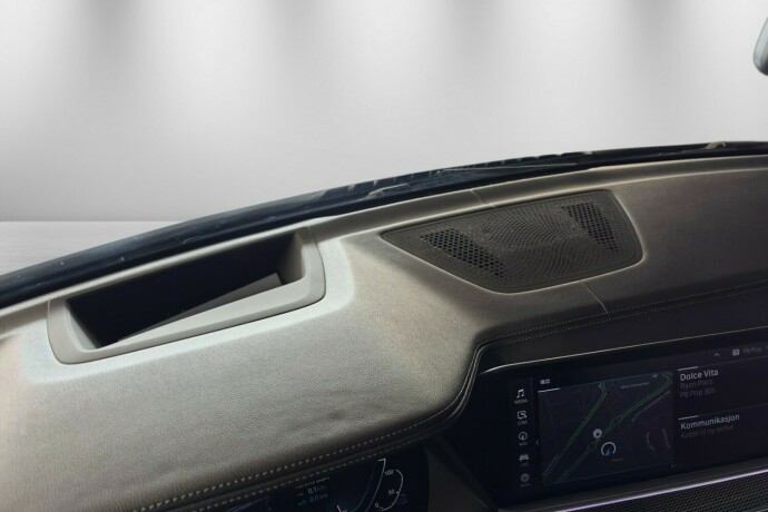 bmw-x5-plug-in-petrol-2020-big-39