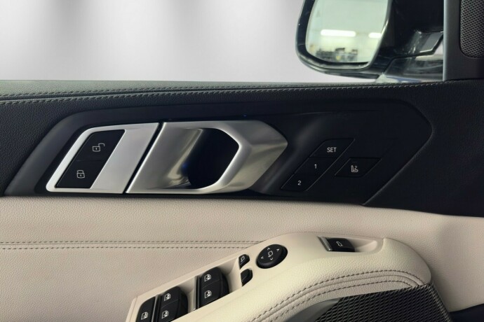 bmw-x5-plug-in-petrol-2020-big-21