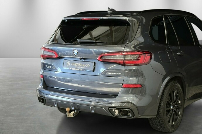 bmw-x5-plug-in-petrol-2020-big-6