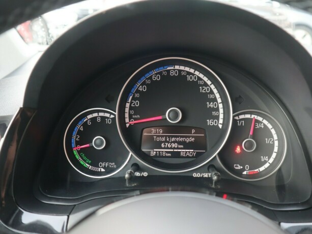 volkswagen-up-elektrisitet-2014-big-18