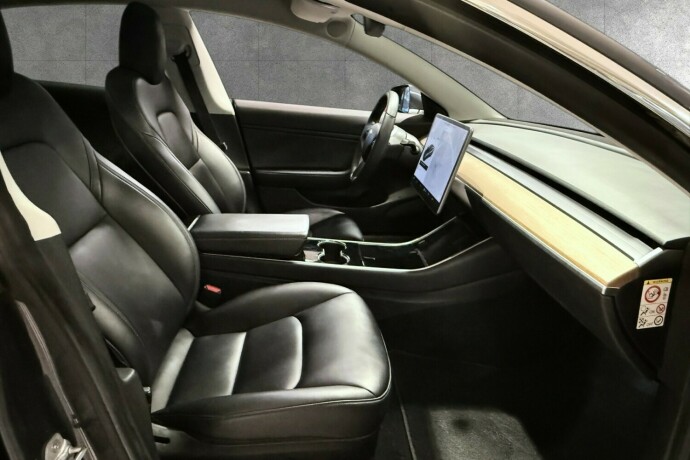 tesla-model-3-elektrisitet-2019-big-18